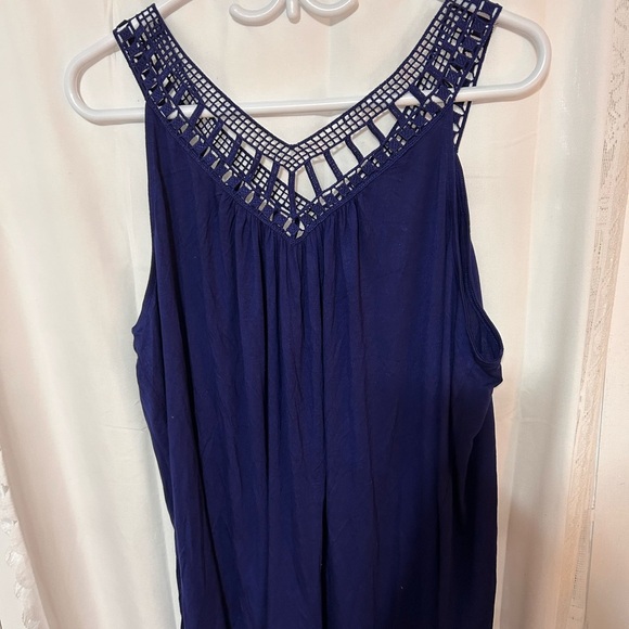 Elegant sleeveless Top - royal blue- lace neckline xxl- - new or like new - Picture 6 of 10